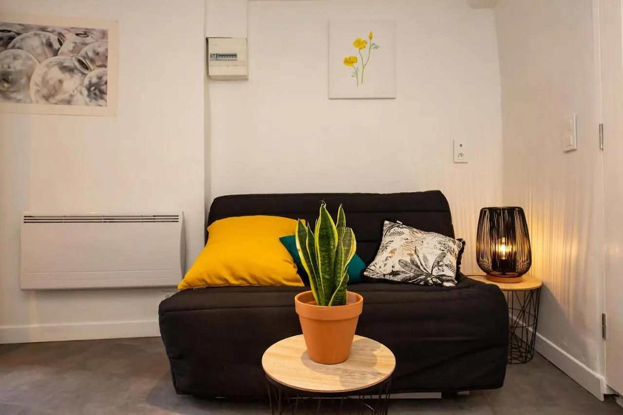 Appartement Joli studio en plein coeur historique à Grasse 0*,  France